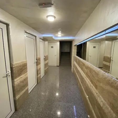 Apartment Brand New Cozy 1br Flat With Ac & Free Street Parking *