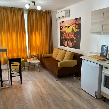 Apartment Brand New Cozy 1br Flat With Ac & Free Street Parking