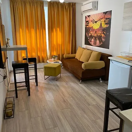 Apartment Brand New Cozy 1br Flat With Ac & Free Street Parking Plovdiv